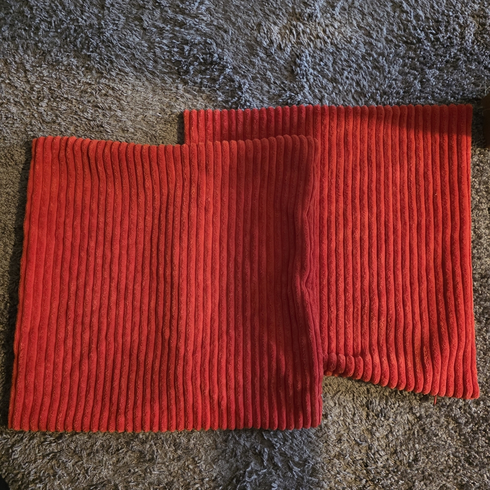 Red Ribbed Pillow Covers Soft Zippered‎ 18x18 Set Of 2